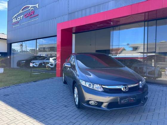 HONDA CIVIC 2.0 LXR 16V FLEX 4P AUTOMÁTICO